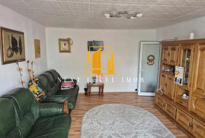 Apartament cu 4 camere decomandat în Găvana - 1