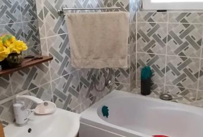 Proprietar vand 1 2 duplex p+1,85 m2 util 300 m2 teren,toate utilita?ile,la cheie complet dotat. - 5