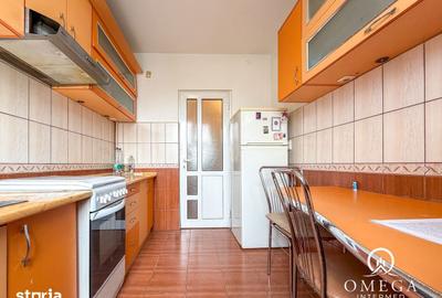 Apartament cu 3 camere decomandat în Podu Roș - 6