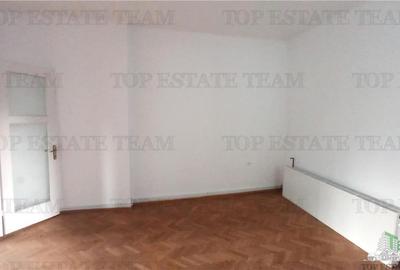Apartament 3 camere de vanzare, zona Armeneasca - 6