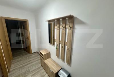 Garsonieră decomandată, mobilată în Rovine - 6