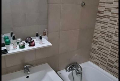 APARTAMENT DE VÂNZARE CU DOUĂ CAMERE IN ZONA DOROBANTI SEC.1 - 4