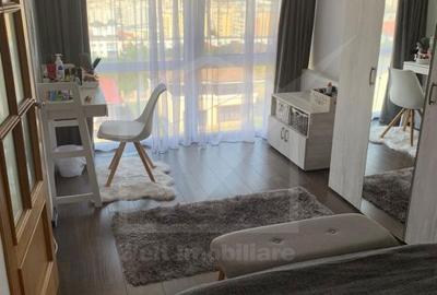 Apartament cu 3 camere semidecomandat, mobilat în Mănăștur - 2