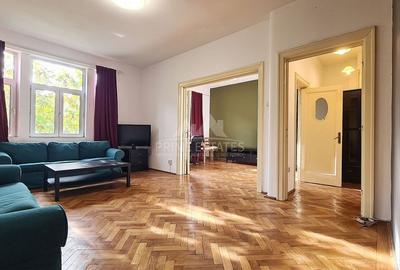 Vanzare apartament 3 camere Piata Unirii parcare in curtea interioara - 1