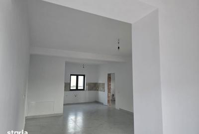 Casă cu 3 camere cu Teren 590 Mp în Sărata - 12