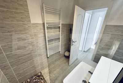 Apartament cu 3 camere decomandat în Decebal - 17