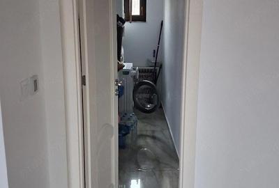 Casă cu Teren 640 Mp în Central - 8