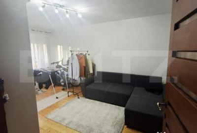 Apartament cu 3 camere semidecomandat în Nufărul - 4