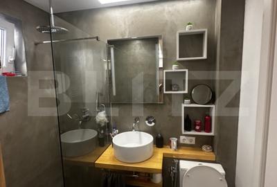 Apartament de vanzare, cu 2 camere, 35 mp, zona Micro 14 - 3