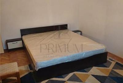 Apartament cu 4 camere decomandat în Circumvalațiunii - 1