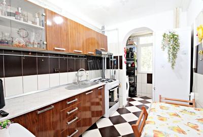 Centru -apartament ideal pentru locuinta sau birou, et. 1, ST-59 mp - 8
