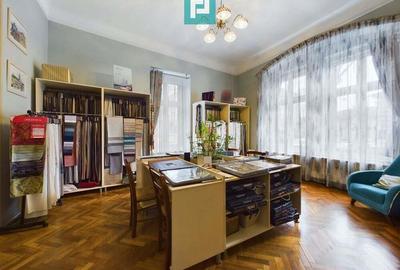 Apartament cu 3 camere, zona ultracentrala - 1