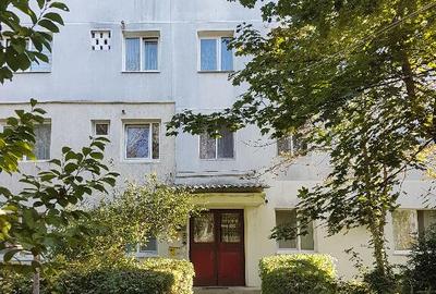 Apartament doua camere, nedecomandat, etaj doi, liber, pe Stadionului - 1