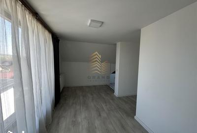 Apartament cu 3 camere decomandat în Decebal - 9