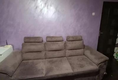 Apartament cu 2 camere decomandat în Valea Rosie