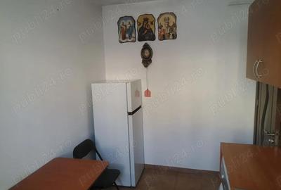 Garsonieră decomandată în Ipotești - 6