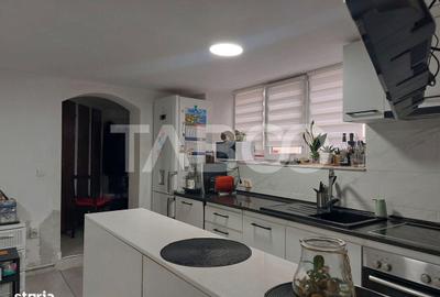 Apartament cu 3 camere decomandat, mobilat în Central - 7