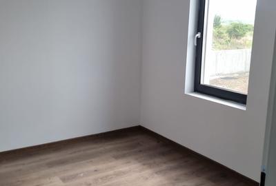 Casă individuală cu 5 camere cu Canalizare în Bârnova - 12