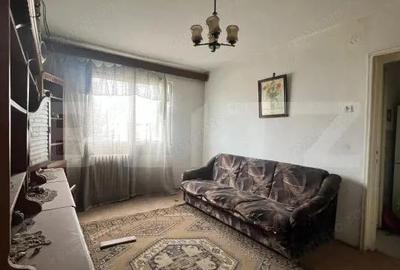 Apartament cu 3 camere, 48mp, renovabil, zona Micro 3 - 5