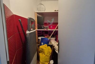 Apartament cu 3 camere decomandat în Micro 1 - 5