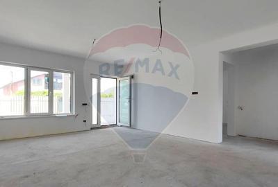 Casa / Vila cu teren 371 mp de vanzare in Cumpana - 4