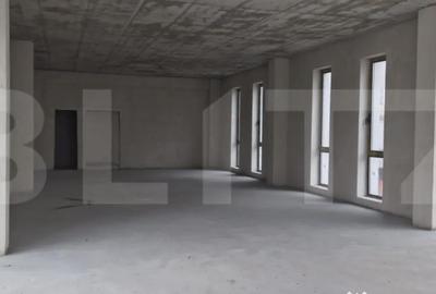 Spațiu comercial, de 150 mp, în Central - 1