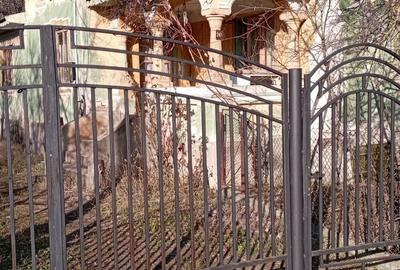 Casă cu 5 camere în Sutești - 10