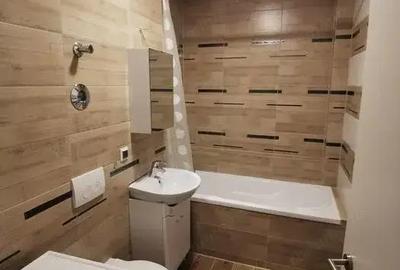 Apartament cu 3 camere decomandat în Dâmbovița - 2