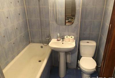 Garsonieră decomandată în Basarabia