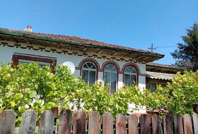 Casă cu 5 camere în Oltina - 3