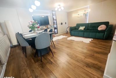 Casă cu 7 camere cu Teren 1227 Mp în Negru Vodă - 4