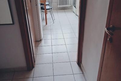 3 Camere semidecomandat Ion Mihalache sector 1 - 4