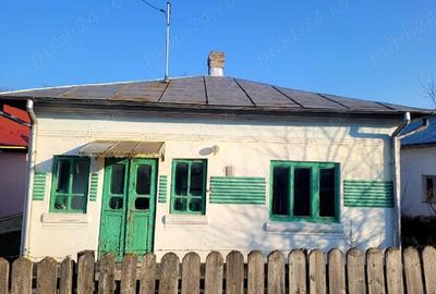 Casă cu 3 camere cu Teren 411 Mp în Central - 2