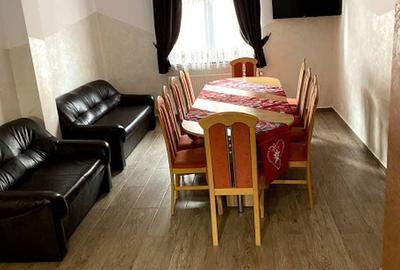 Casă cu 8 camere cu Teren 1000 Mp în Central - 10