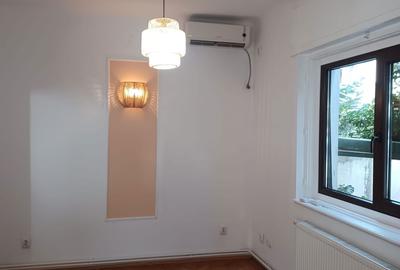 Apartament cu 2 camere decomandat în Capitale - 4