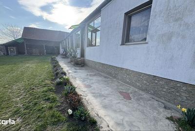 Casă cu 4 camere cu Teren 295 Mp în Pișchia - 2