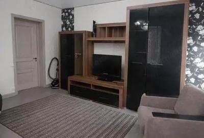 Garsonieră decomandată în 1 Mai - 4