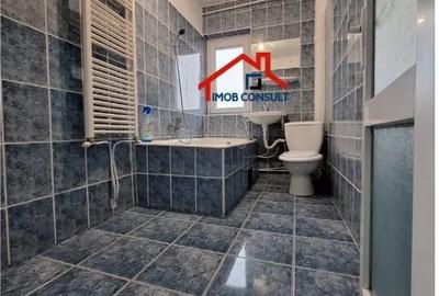 Apartament cu 2 camere decomandat în 9 Mai - 1