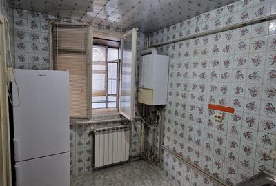 Apartament cu 3 camere decomandat în Drumul Taberei - 21
