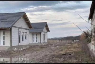 Teren de 300 mp, în Cernele - 2