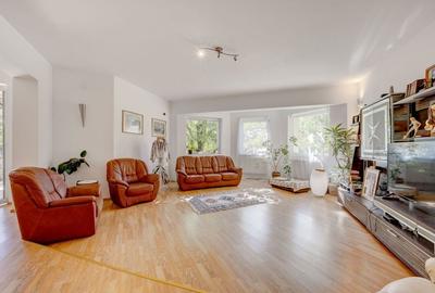 POVESTEA UNEI CASE PENTRU GENERATII  | VILA CU FARMEC, LUMINA SI TEREN 1618 MP POVESTEA UNEI CASE PENTRU GENERATII  | VILA CU FARMEC, LUMINA SI TEREN 1618 MP - 19