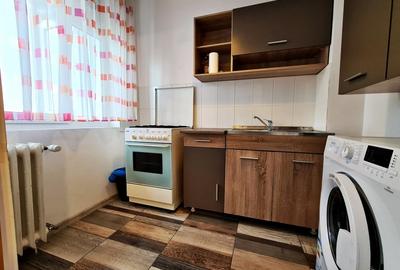 Garsoniera | Bulevard Metrou 1 Decembrie 1918 | Bloc mixt - 3