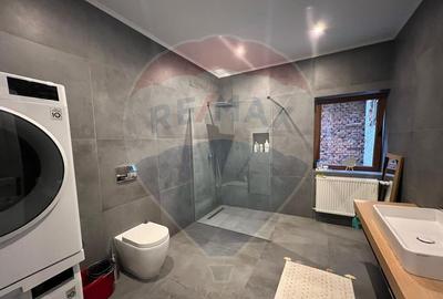 Apartament cu 2 camere de inchiriat in zona Ultracentrala - 2