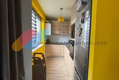 Apartament mobilat- utilat, 75 mp utili, 3 camere, zona Metro - 5