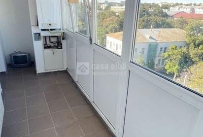 Independentei - vis-a-vis UMF, 3 camere mobilat si utilat - 10