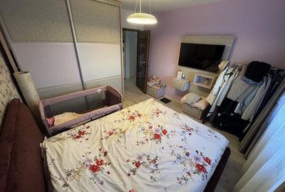 Apartament 3 camere zona Km 4 5 - 2