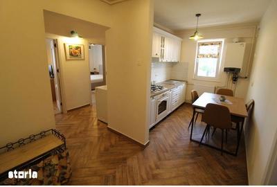 Apartament cu 3 camere în Central - 3