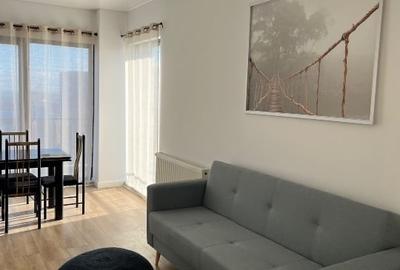 Apartament cu 2 camere decomandat în Far
