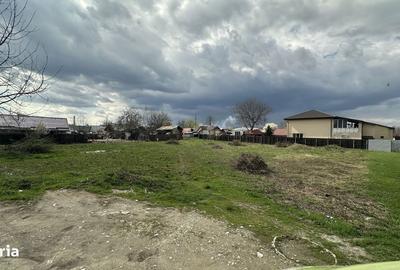 Spațiu comercial, în Zăvoi - 1