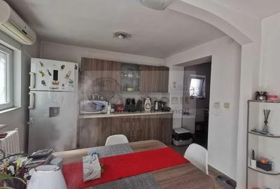 Vila Individuala Poitiers - 750  euro (negociabil) - 5